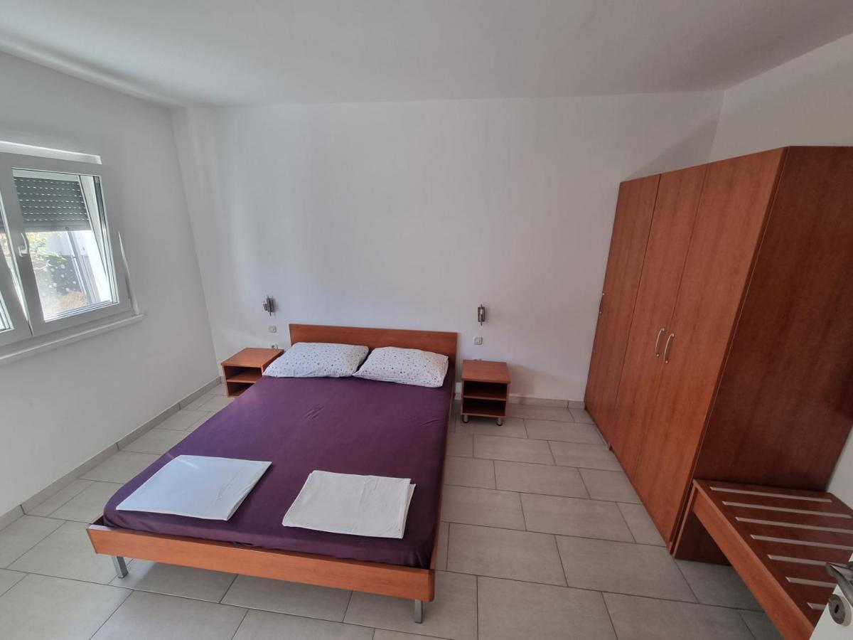 Apartman Telalovic Nečujam Extérieur photo